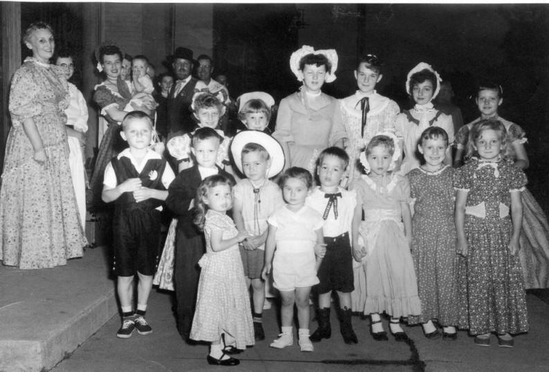 Charles George, Joyce Layne, Dickie Lane, Barbara Wilson, Steve Hanna, Kay Hanna, and Alice and Virginia Chasteen. At rear are Richard Robb, Janet Pickle,Terry Gordon, Judy Ford, Jan Hanna, Donna Pickle, and Connie Leach