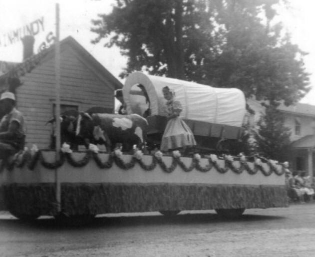 Kinmundy Centennial Parade - 1957
