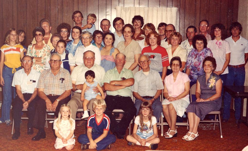Bassett family Kinmundy Alma