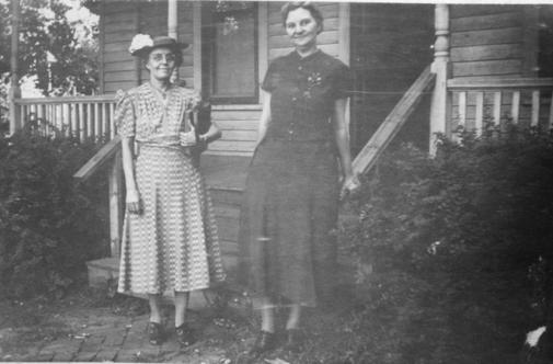 Gladys Bradley Elsie Gee