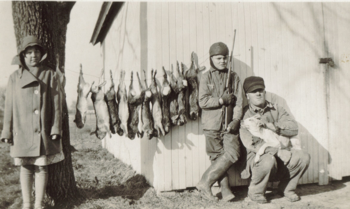 Dot, John William, and Thurman McCulley - Kinmundy, IL