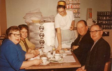Pat Williams, Ava Williams, Doris & Paul Stubblefield