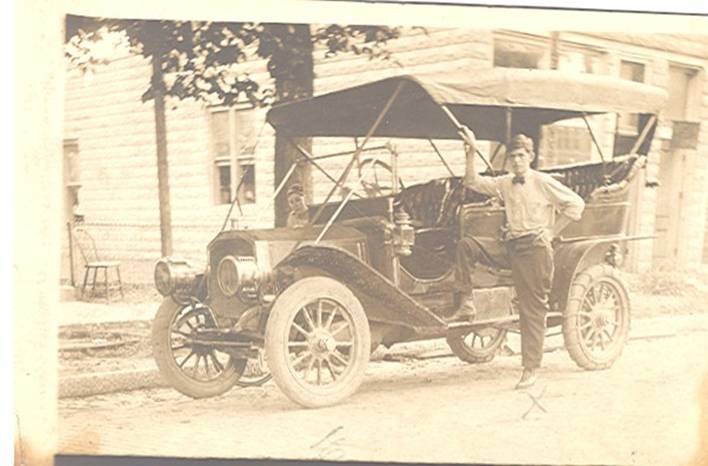 Ernest "Hump" Harris
