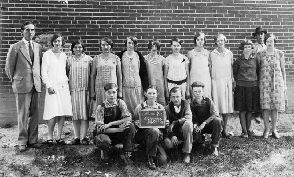 Alma Grade School class; 1926
