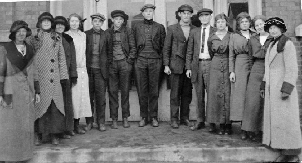 Kinmundy High School; 1910s