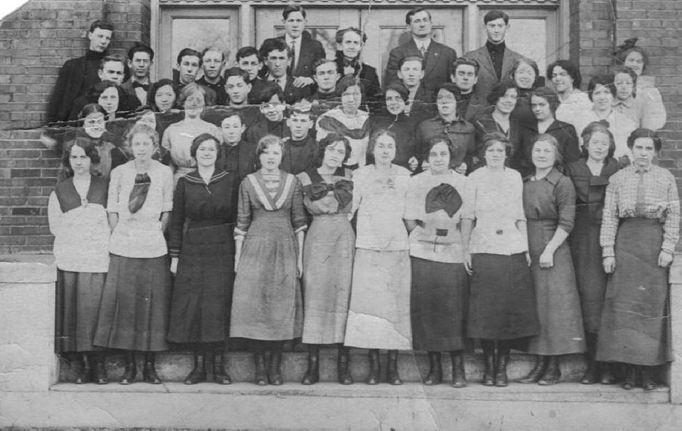 Kinmundy High School; 1920